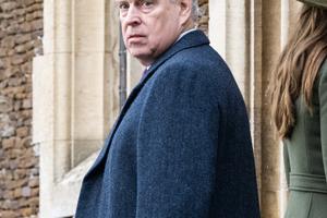 Bang Showbiz / Andrew Mountbatten-Windsor was arrested by police