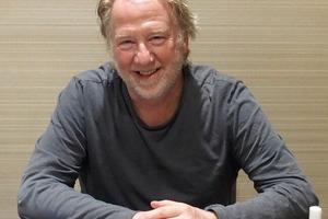 Bang Showbiz / Timothy Busfield pleads not guilty to charges of criminal sexual contact of a minor.