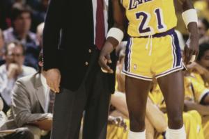 Rick Stewart/Allsport/Hulton Archive/Getty Images North America/TNS