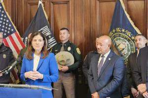 Matthew Medsger/Boston Herald/TNS