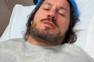 Bang Showbiz / Val Chmerkovskiy has been hospitalised