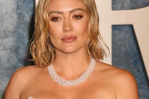 Bang Showbiz / Hilary Duff didn't receive an education.