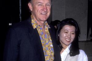 Bang Showbiz / Gene Hackman and his wife's joint resting place is marked only by a conch