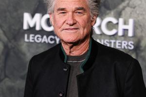 Bang Showbiz / Kurt Russell won't apologise for hunting.