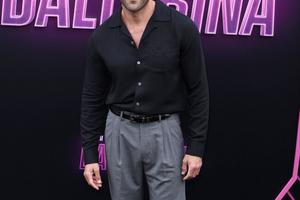 Bang Showbiz / Jesse Metcalfe checked into rehab in 2007