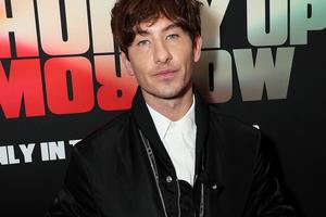 Bang Showbiz / Barry Keoghan: 'There's a lot of hate online. It's a lot of abuse of how I look'