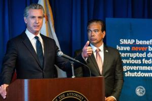 NATHANIEL LEVINE/The Sacramento Bee/TNS