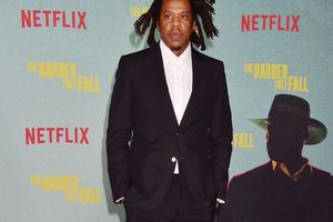 Bang Showbiz / Jay-Z dislikes rap battles