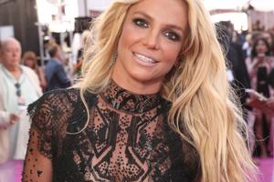 Bang Showbiz / Britney Spears sober since DUI arrest