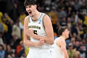 Robin Buckson/The Detroit News/TNS