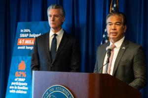 NATHANIEL LEVINE/The Sacramento Bee/TNS