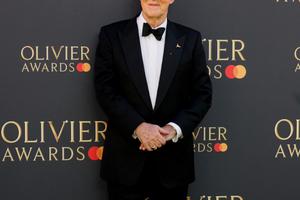 Bang Showbiz / John Lithgow has once again spoken out about Harry Potter author J.K. Rowling's trans stance.