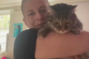 Bang Showbiz / Ricky Gervais' partner Jane Fallon blasts 'disgusting' fake obituary