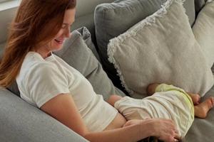 Bang Showbiz / Bonnie Wright is expecting her second child