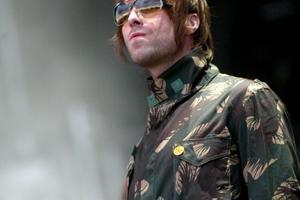 Bang Showbiz / Liam Gallagher's mother swearily urged him to attend the Rock and Roll Hall of Fame ceremony after Oasis were finally inducted