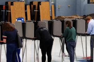 Brian Simms/Lexington Herald-Leader/TNS