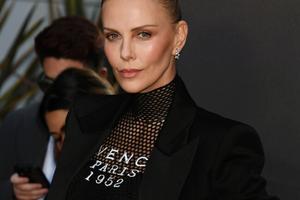 Bang Showbiz / Charlize Theron has slammed Timothee Chalamet