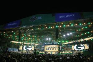 Michael Reaves/Getty Images North America/TNS