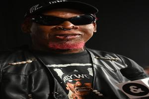 Bang Showbiz / Dennis Rodman paid tribute to Hulk Hogan.