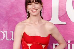 Bang Showbiz / Anne Hathaway stars in the new movie