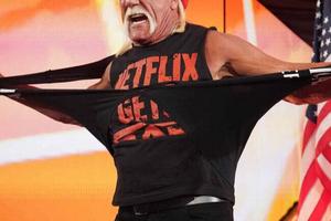 Bang Showbiz / Hulk Hogan was reliant on fentanyl