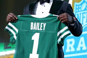 Emilee Chinn/Getty Images North America/TNS