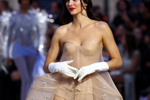 Bang Showbiz / Kendall Jenner is reportedly taking a cautious approach to a developing relationship with Jacob Elordi - with sources saying their shared history made her hesitant at first about taking things further