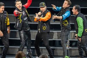 Bang Showbiz / New Kids on the Block are changing their residency
