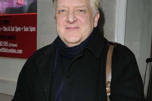 Bang Showbiz / Sir Simon Russell Beale has been battling cancer
