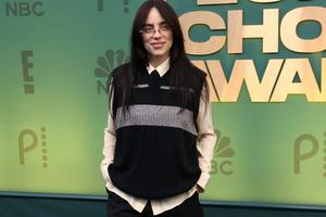 Bang Showbiz / Billie Eilish believes in astrology
