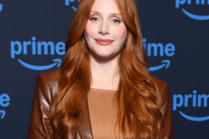 Bang Showbiz / Bryce Dallas Howard will star in Anything But Ghosts