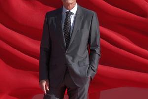 Bang Showbiz / David Frankel has returned to direct The Devil Wears Prada 2