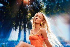 Bang Showbiz / Zara Larsson drops starry Girls Trip remix project