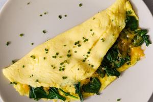 You can make the perfect diner-style omelet at home with whatever fillings you like. (Ryan Liebe/TCA)