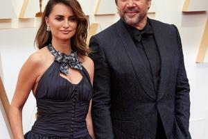 Bang Showbiz / Penelope Cruz and Javier Bardem have been married since 2010