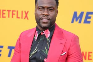 Bang Showbiz / Kevin Hart is grateful for wife Eniko