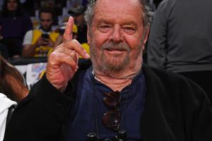 Bang Showbiz / Jack Nicholson is said to be considering a return to the big screen