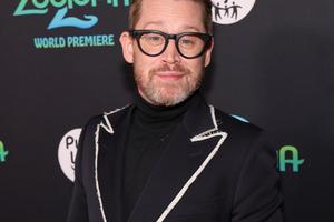 Bang Showbiz / Macaulay Culkin has' unfinished business' with late Home Alone co-star Catherine O'Hara.