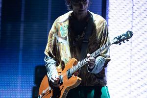 Bang Showbiz / Nick Valensi is sitting out further shows on The Strokes' upcoming tour