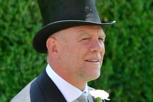 Bang Showbiz / Mike Tindall's dad has Parkinson's Disease