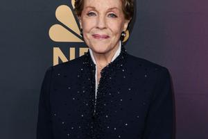 Bang Showbiz / Dame Julie Andrews has lent her support to a Parkinson's disease conference.
