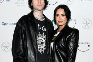 Bang Showbiz / Jutes and Demi Lovato have celebrated their anniversary