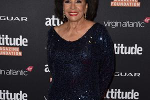 Bang Showbiz / Shirley Bassey has undergone hand surgery