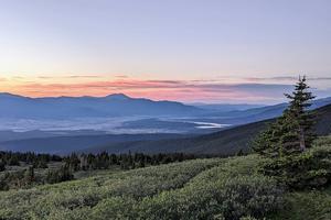 A pilot program to distribute waste bags to hikers on Mount Elbert in Colorado successfully cut down the amount of human waste on the massive mountain.  Shari Edelson, CC BY-ND