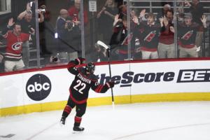 Chase Stevens/Las Vegas Review-Journal/TNS