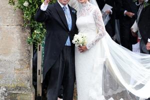 Bang Showbiz / Peter Phillips and Harriet Sperling paid tribute to the late Queen Elizabeth.