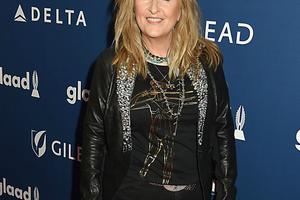 Bang Showbiz / Melissa Etheridge's son died in 2020