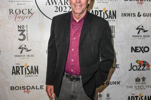 Bang Showbiz / Hugh Laurie issued a brutal response