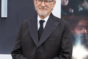 Bang Showbiz / Steven Spielberg sees Disclosure Day as a 'summation' of his work