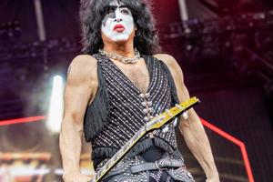 Bang Showbiz / Paul Stanley says KISS are the superheroes of rock